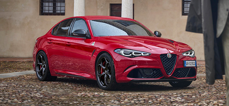 ALFA ROMEO GIULIA QUADRIFOGLIO